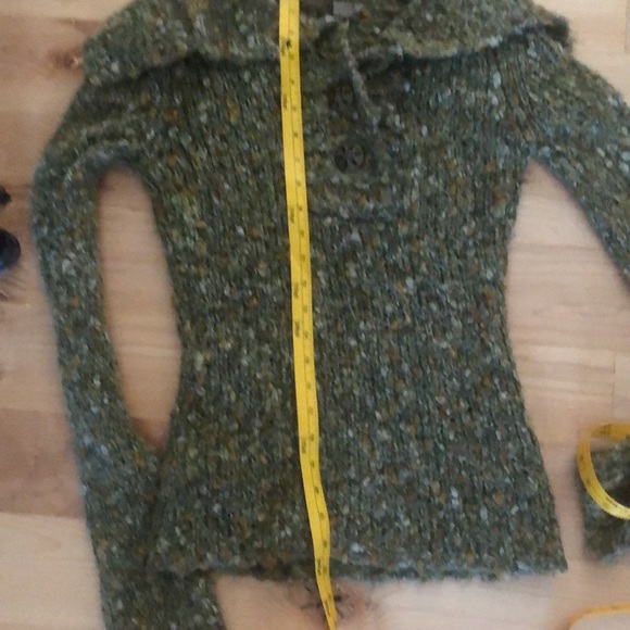 BKE Sweater - Picture 10 of 10